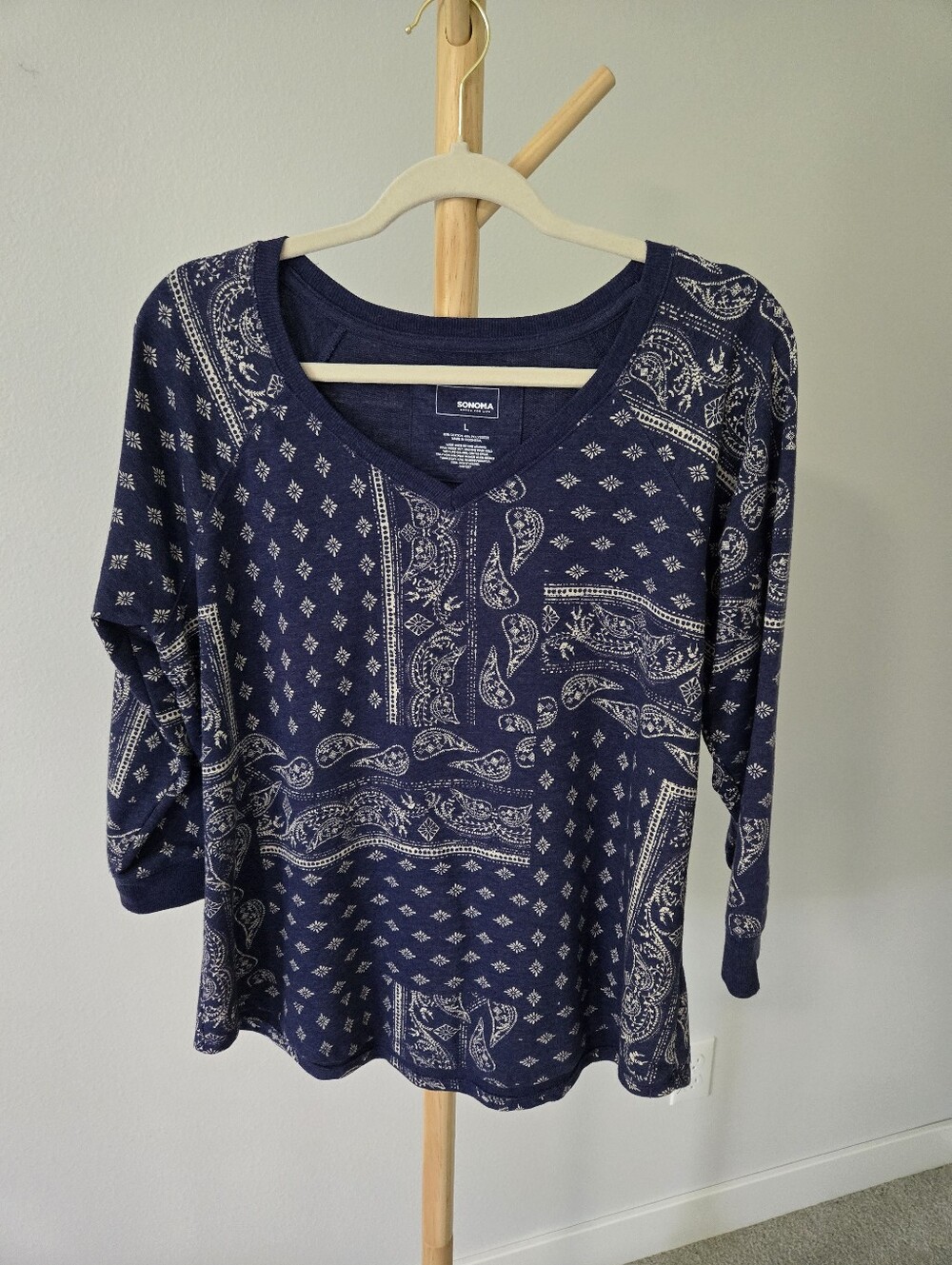 Sonoma Navy and White Paisley V-Neck Long Sleeve Top